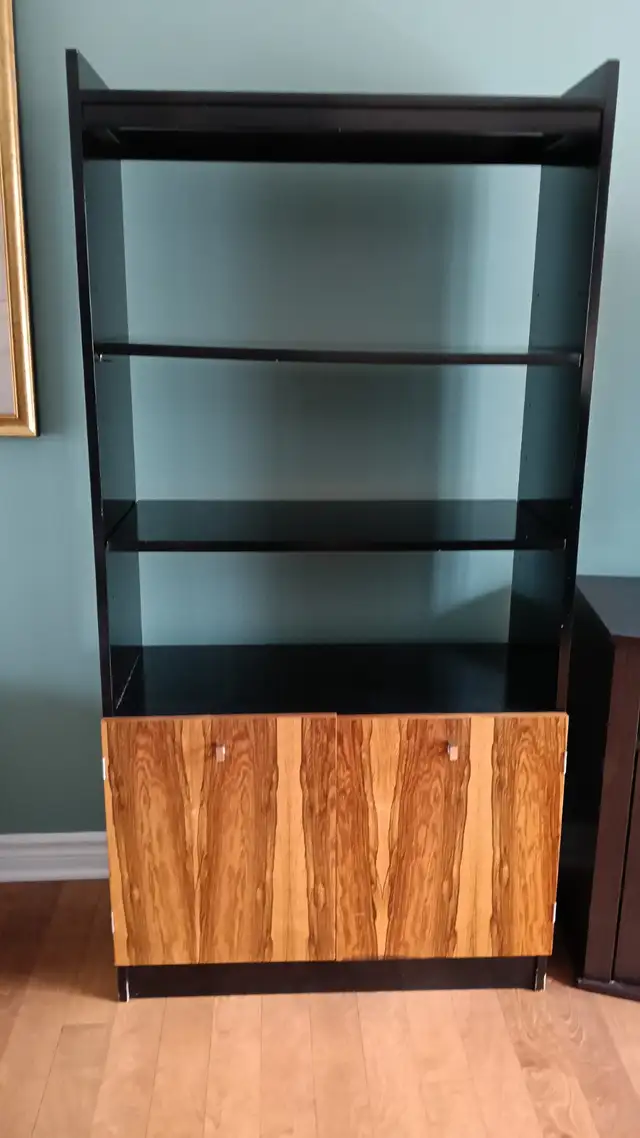 Bibliothèque commode in Bookcases & Shelving Units in Longueuil / South Shore - Image 2