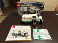 Lego Technic 42167 - Mack LR Electric Garbage Truck
