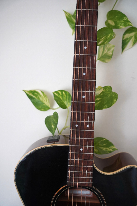 Yamaha CPX-5 Acoustic/Electric Guitar excellent with hard case in Guitars in City of Toronto - Image 3