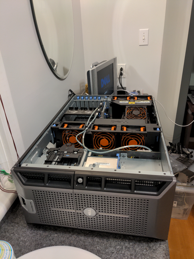 Dell PowerEdge 2900, View more