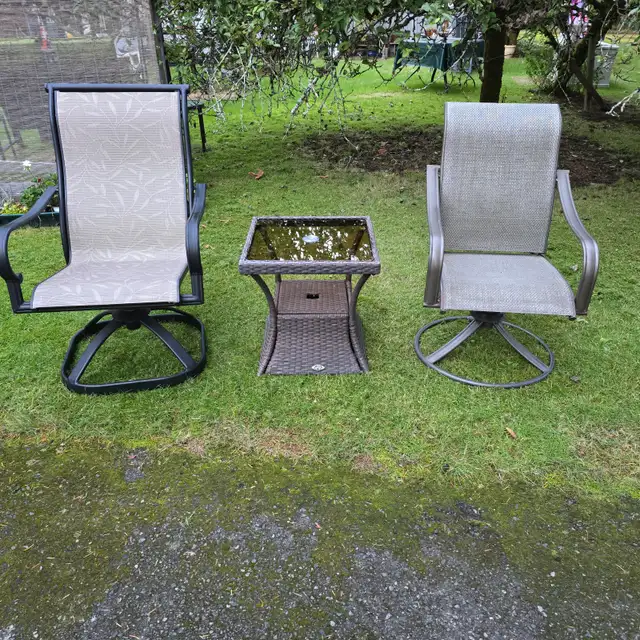 Three Piece Deck Set65561365552513123
