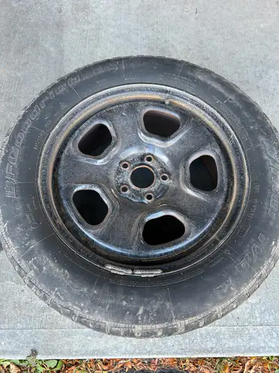 Set of 18” steel rims used on a 2019 Ford Explorer XLT for 5 winters. Near end of life BFGoodrich 24...