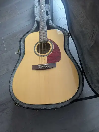 Norman/Godin made in Canada acoustic w/new strings, View more