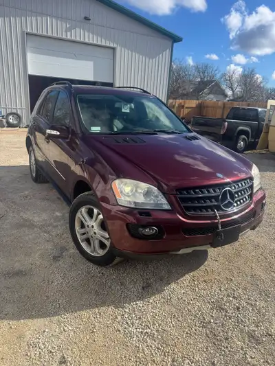 Mercedes-Benz ML 320 CDI AWD SAFETY for Sale – Manitoba Selling a well-maintained Mercedes-Benz ML 3...