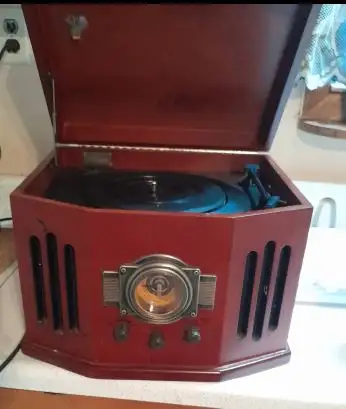 Technosonic record player in Stereo Systems & Home Theatre in Markham / York Region - Image 2