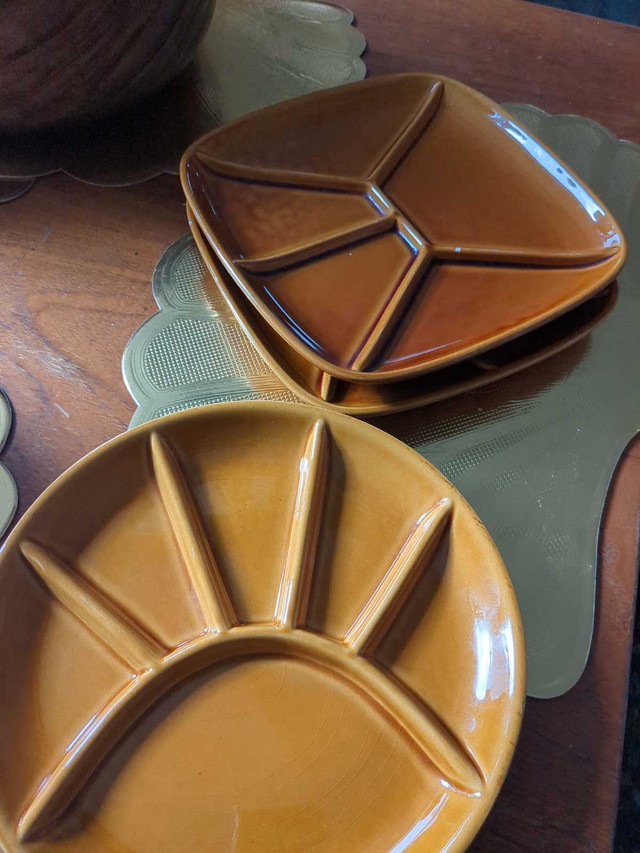 Vintage plates  in Kitchen & Dining Wares in Gatineau