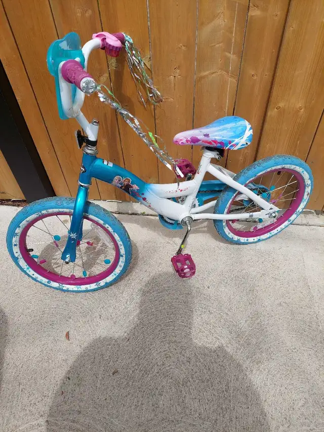 Bicycle - kids - Frozen in Kids in Windsor Region - Image 2