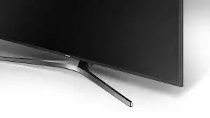Samsung led curve smart tv 50 inch like new with original remote and has best bass speakers inside