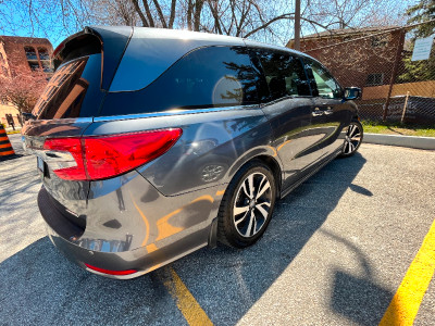 Honda Odyssey Touring EX-L Top of the Line 2019