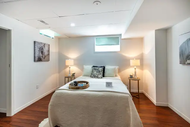 NORTH OSHAWA BASEMENT APARTMENT $1250 + utilities in Long Term Rentals in Oshawa / Durham Region - Image 9