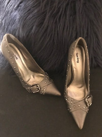 Leather Pumps with Silver Studded Shoes,  Size 36