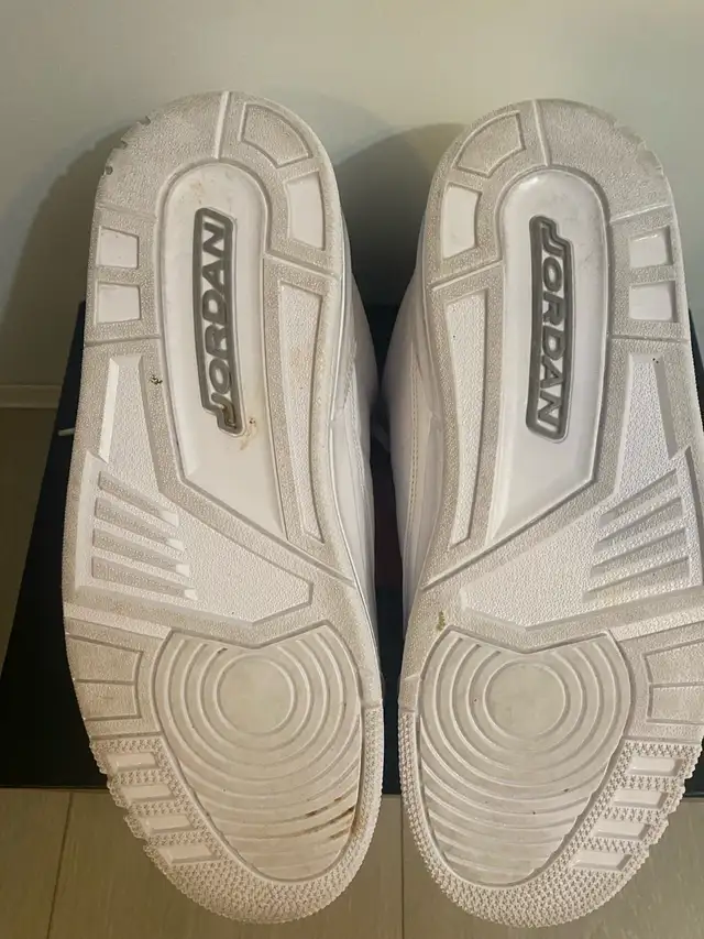 Jordan 3 pure money in Men's Shoes in Mississauga / Peel Region - Image 6