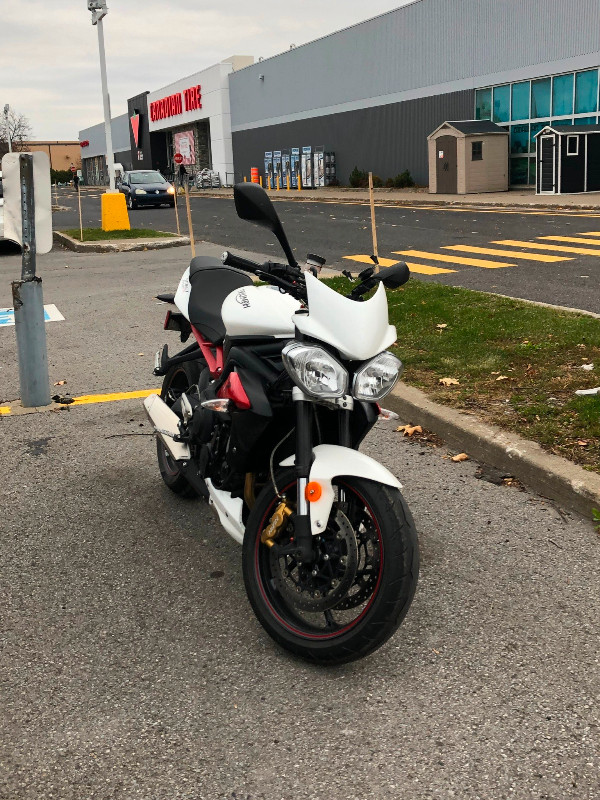 Triumph Street Triple R 2016 dans Routières sportives  à Ville de Montréal - Image 3