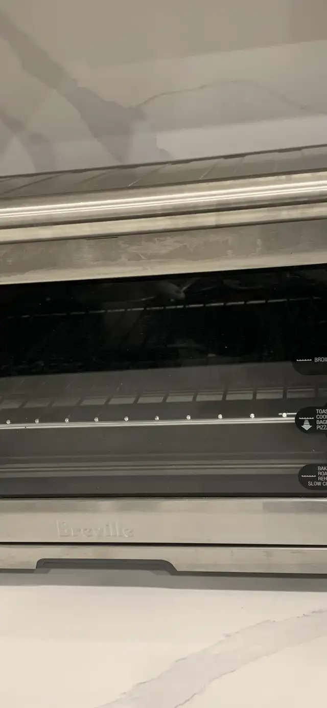 Breville Smart Oven Pro in Toasters & Toaster Ovens in City of Toronto - Image 5