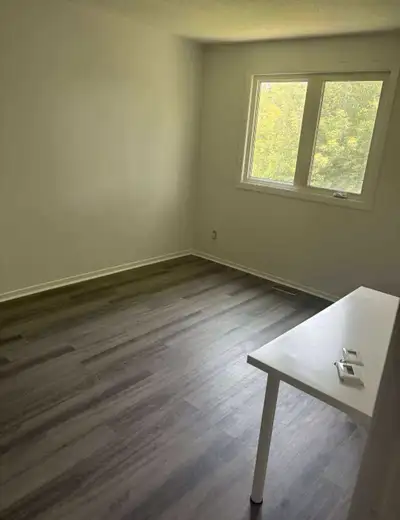 Looking for roommates in a peaceful neighbourhood in Craig Henry. Rooms are large and bright, furnis...