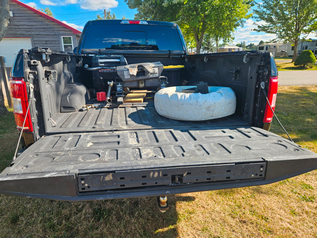 2018  F150 XTR .1 owner in Cars & Trucks in Sarnia - Image 3