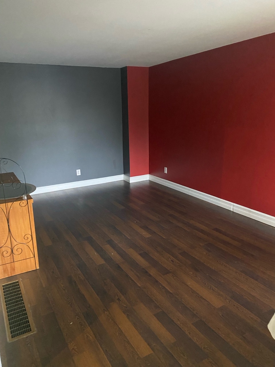 Two Bed Apt in Hull,  All Inclusive (wifi/hydro), AC, Parking 3