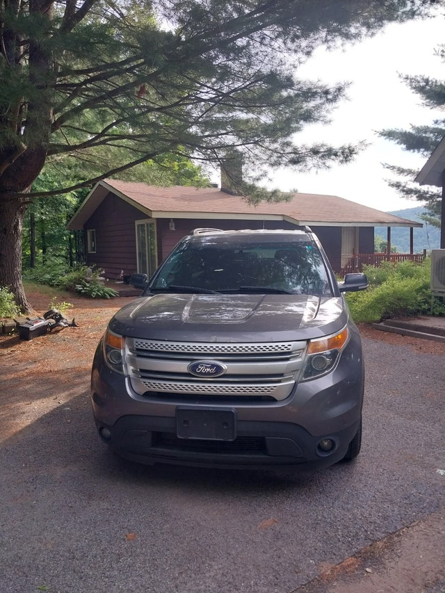 Ford Explorer 2013 - 177 000km — photo 2
