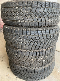 245-70-17 Goodyear Winter Command tires. Set of 4 - like new