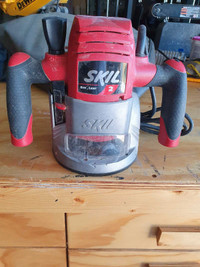Skil 2 HP Router