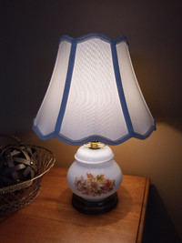 Floral Glass Table Lamp