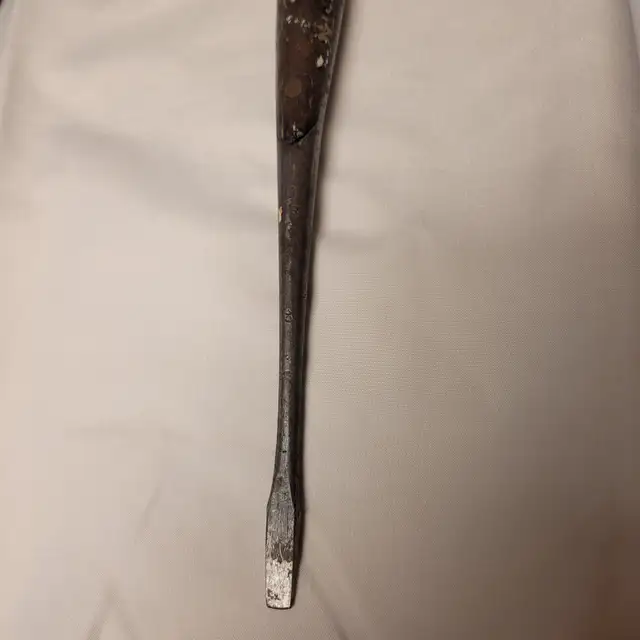 SET OF VINTAGE AUTOMOTIVE TOOLS - VERY EARLY in Arts & Collectibles in Bedford - Image 6