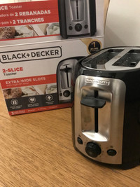 Black & Decker Extra Wide Slots Toaster w/ 7 Settings, Black, 2-
