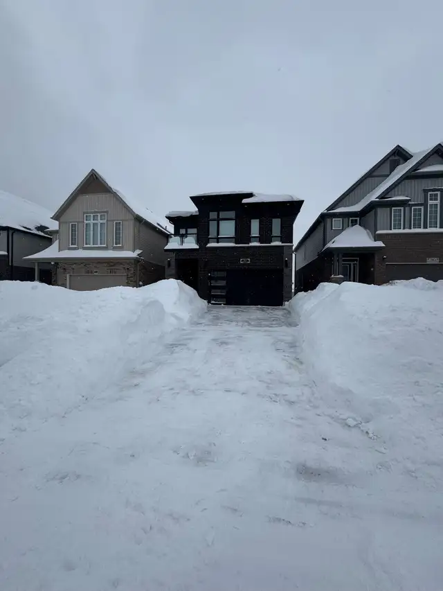 snow removal services64346708281218120