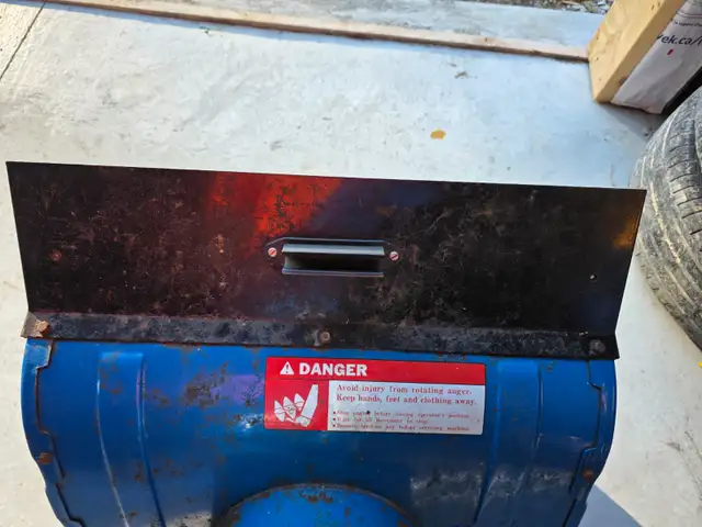 Yamaha YS624 Snow Blower Front Bla k Extension Bank Cutter Scoop in Outdoor Tools & Storage in Windsor Region - Image 2
