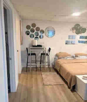 Nice basement for rent, étudiante, femme seul ou avec 1 enfant. — photo 1