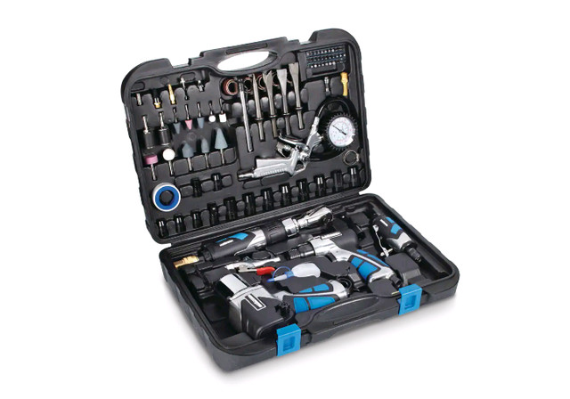 MasterCraft MultiPurpose Pnemuatic Air Tool Kit with Case 100pc in Power Tools in City of Toronto