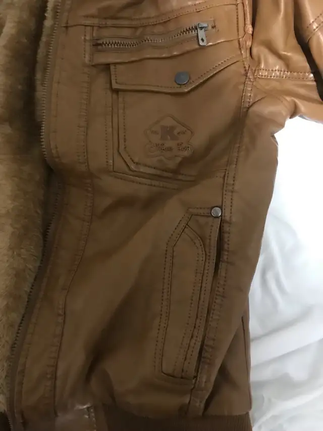AoWoFS Jacket in Men's in Laval / North Shore - Image 5