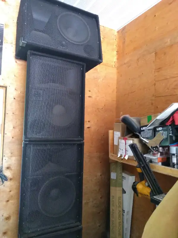 Band Equipment in Amps & Pedals in North Bay - Image 4