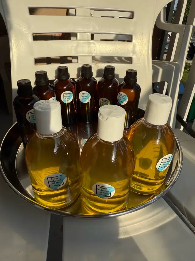 Oil for Hair fall, scalp eczema and dandruff(Oakville) in Other in Oakville / Halton Region - Image 5