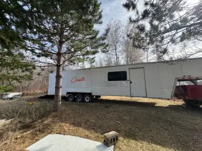 99 American pace 40’ does not leak 9250$, rogersville NB Inverter, ac, lights , plugs