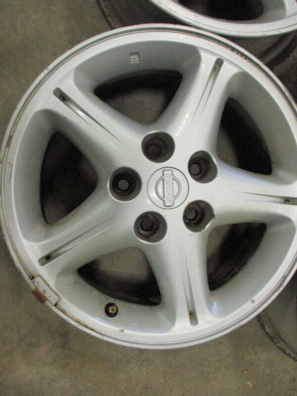 OEM Nissan Rim 5 x 114.3 in 16" Tires & Rims Edmonton Kijiji