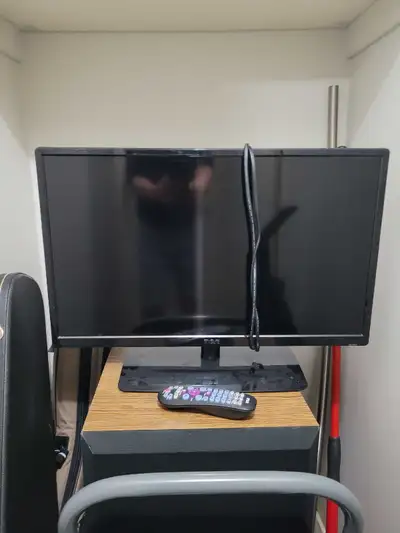 RCA 28" LED TV. $45 obo, View more