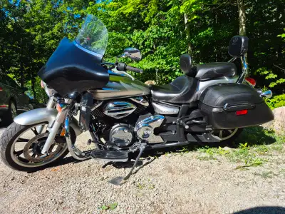 2009 Yamaha VStar 950 Tourer in great condition, $3250 as is. Needs new tires. Super-comfortable wit...