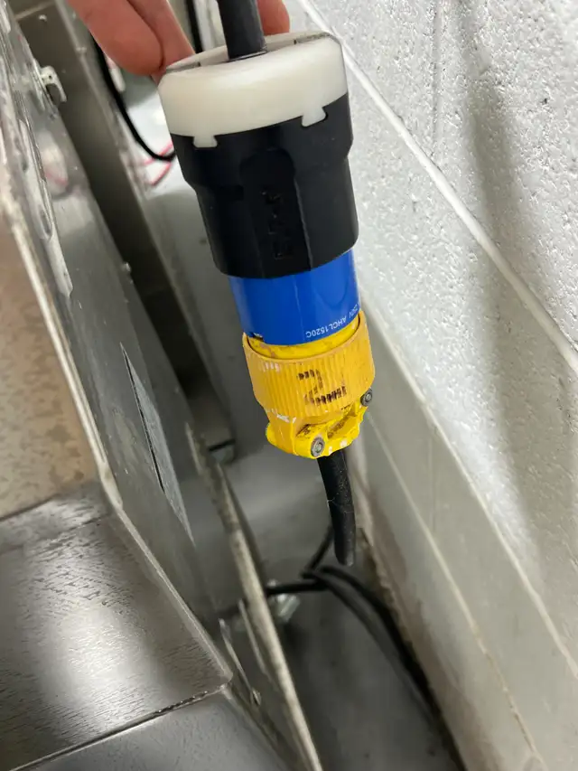 LARGE 80L Industrial Food Mixer – MF-SSD-80 (2600W, 220V) in Industrial Kitchen Supplies in City of Toronto - Image 7