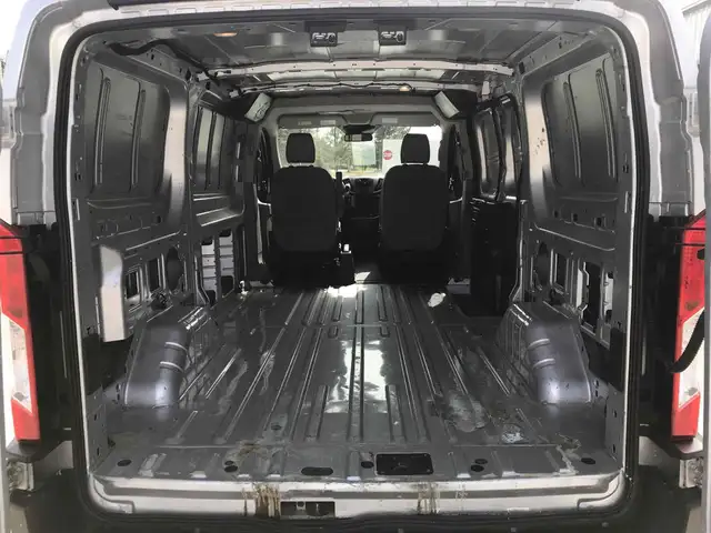 delivery driver with own minivan. in Drivers & Security in Oakville / Halton Region - Image 2