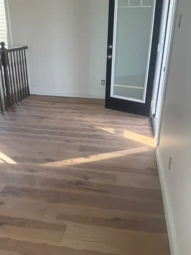 ️ LVP INSTALLER  473665230184140801