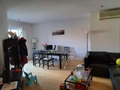 Condo spacieux de 3 chambres à louer - Emplacement idéal à VSL!