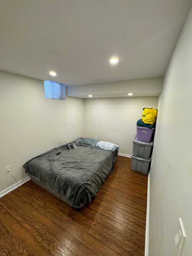ROOMS AVAILABLE FOR RENT IN MISSISSAUGA in Room Rentals & Roommates in Mississauga / Peel Region - Image 3