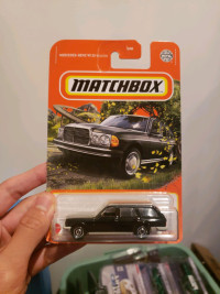 Matchbox Mercedes Benz W123 Wagon black