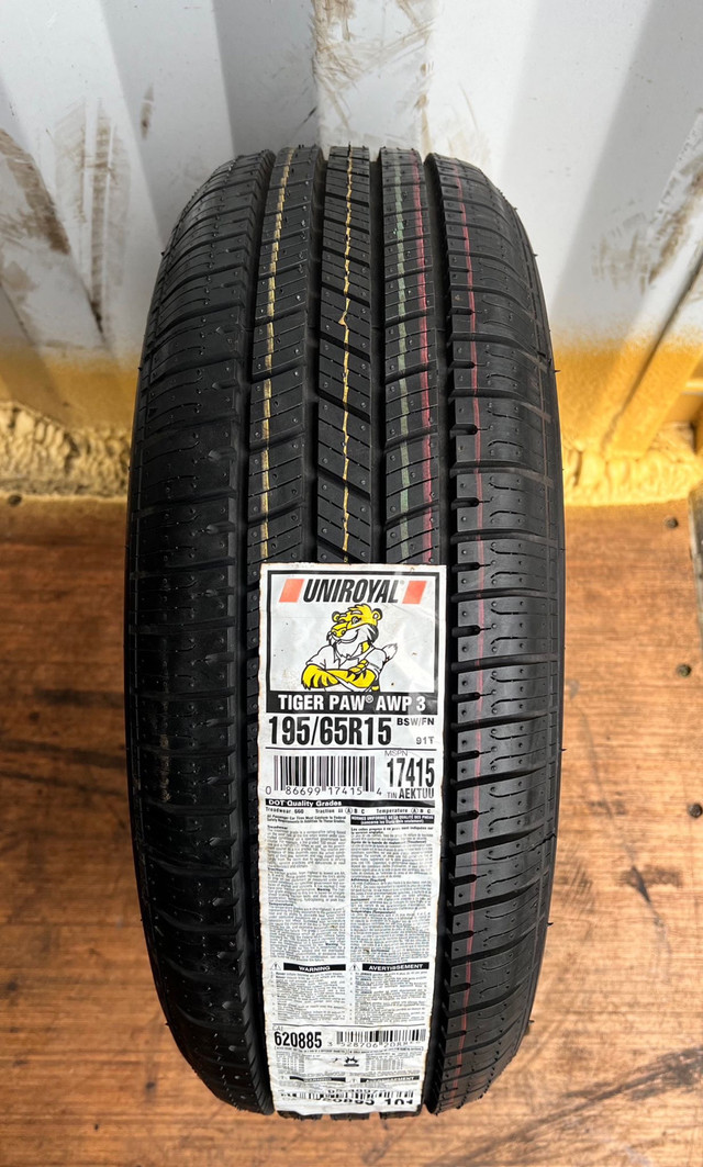  1 TIRE) 195/65R15 UniRoyal Tiger Paw AWP 3 in Other in Oakville / Halton Region