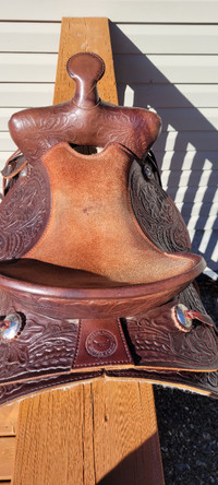 Western rawhide 14 inch saddle