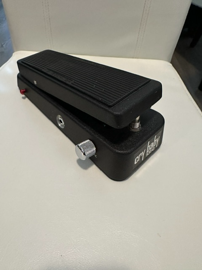 CRY BABY WAH 535Q incl FLAT BOTTOM PLATE FOR VELCRO, View more