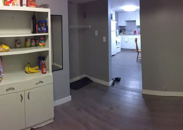 SERIOUS STUDENT-ROOM TO RENT-SAULT COLLEGE AREA in Room Rentals & Roommates in Sault Ste. Marie - Image 5