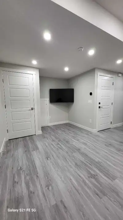 brand new - 3bedroom+den+2bath legal basement suite