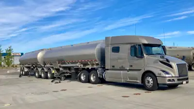 2019 ADVANCE FUSION Super B Tanker trailer, View more